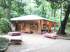 下鴨神社・さるや